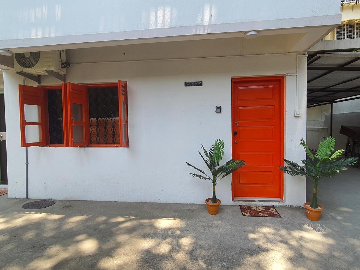 Osi Apartments Khar West Mumbai Exterior photo