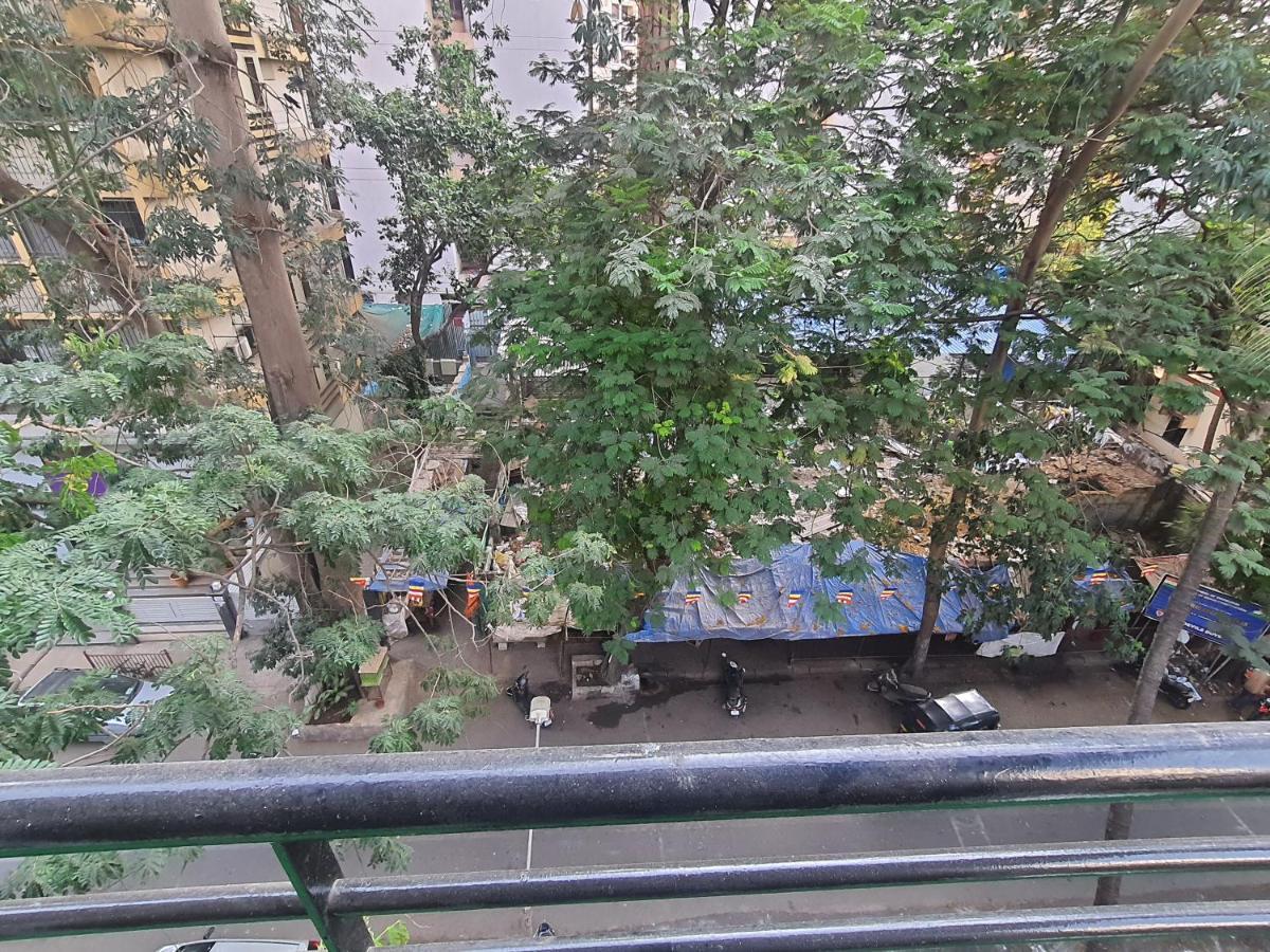 Osi Apartments Khar West Mumbai Exterior photo